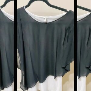 Lindi Black and White Blouse